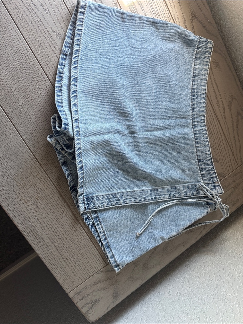 Light Wash Blue Men’s Denim Shorts